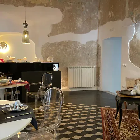 Palazzo Siena De Facendis 3*