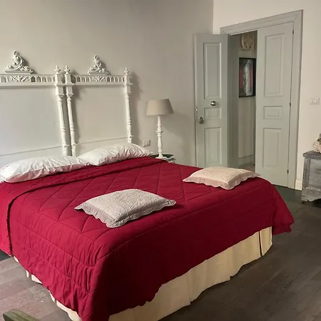 Palazzo Siena De Facendis 比通托